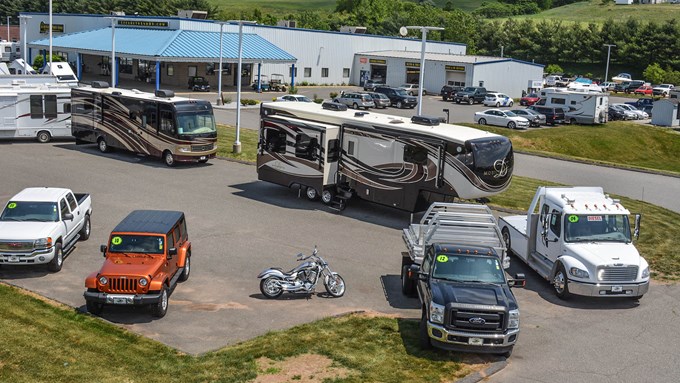 Featured Dealer: Lee's Auto and RV Ranch - RV Lifestyle News, Tips, Tricks  and More from RVUSA!